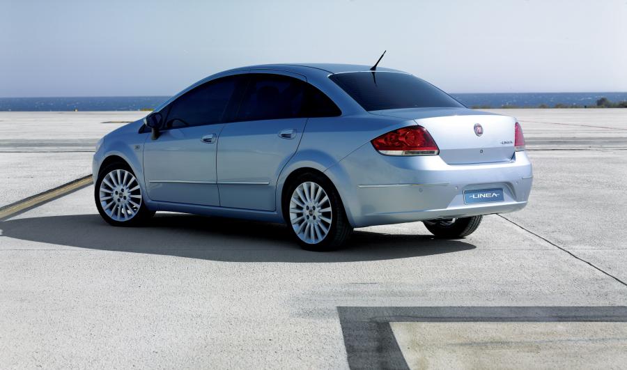  Fiat Linea 2008 года  (фото 4 из 8)